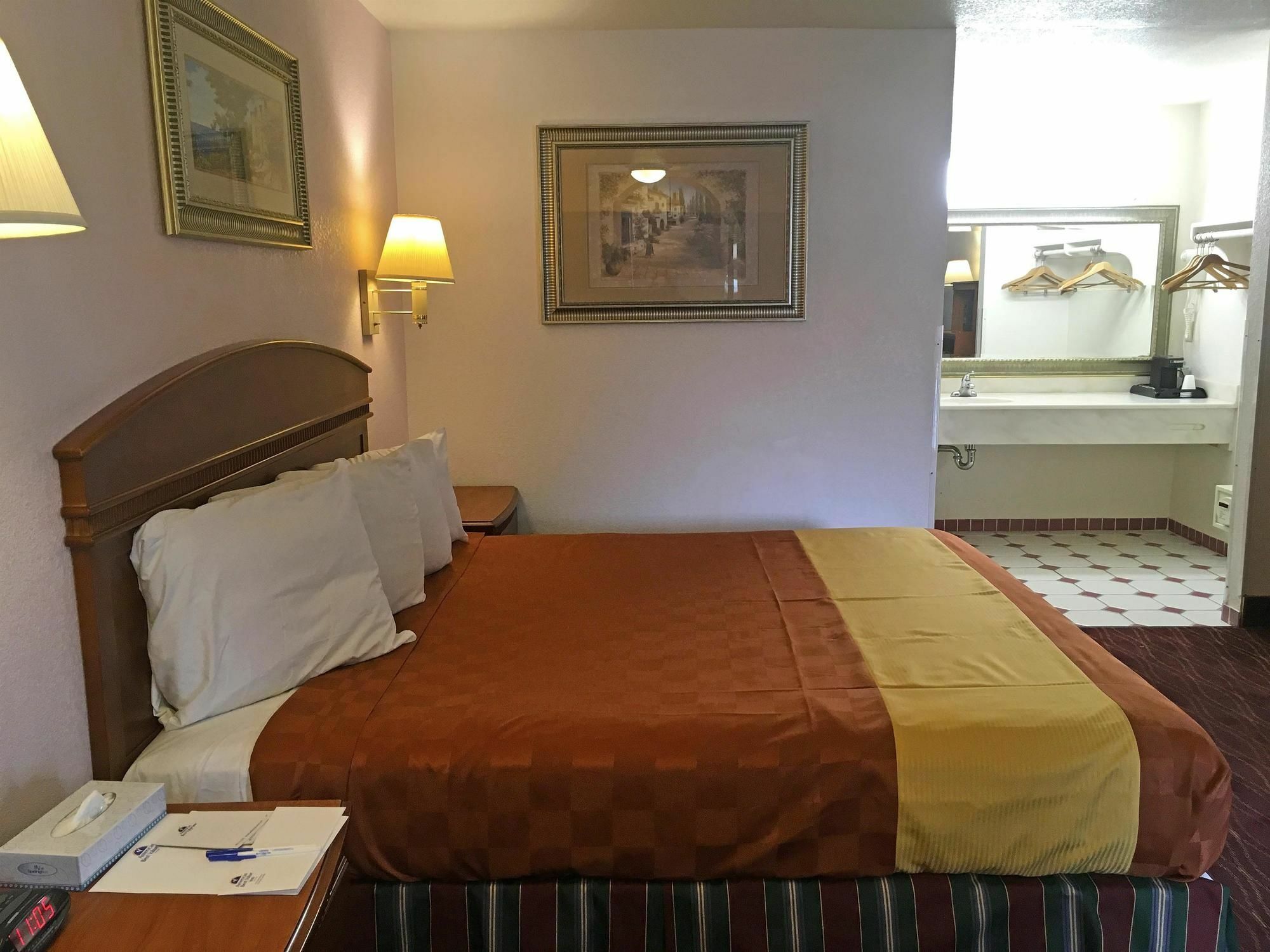 Americas Best Value Inn Pico Rivera East Los Angeles Exteriör bild